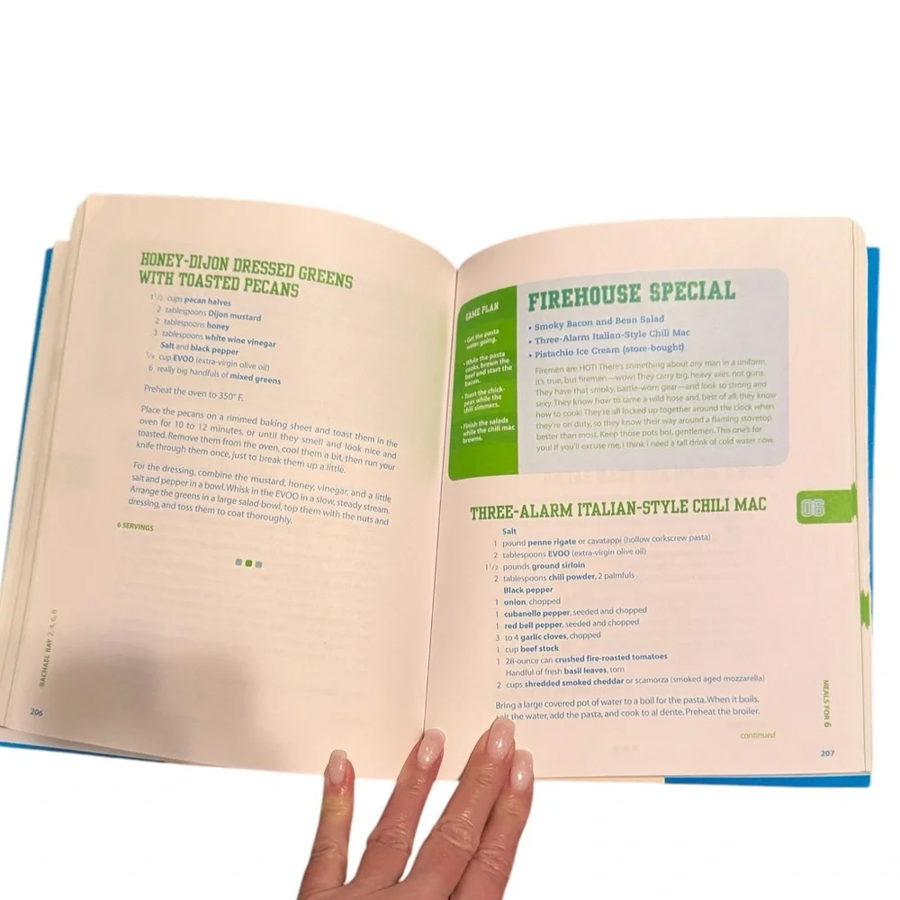 🔵 3 /$15 - Rachael Ray 2, 4 6, 8 Great Meals for Couples or Crowds Cookbook